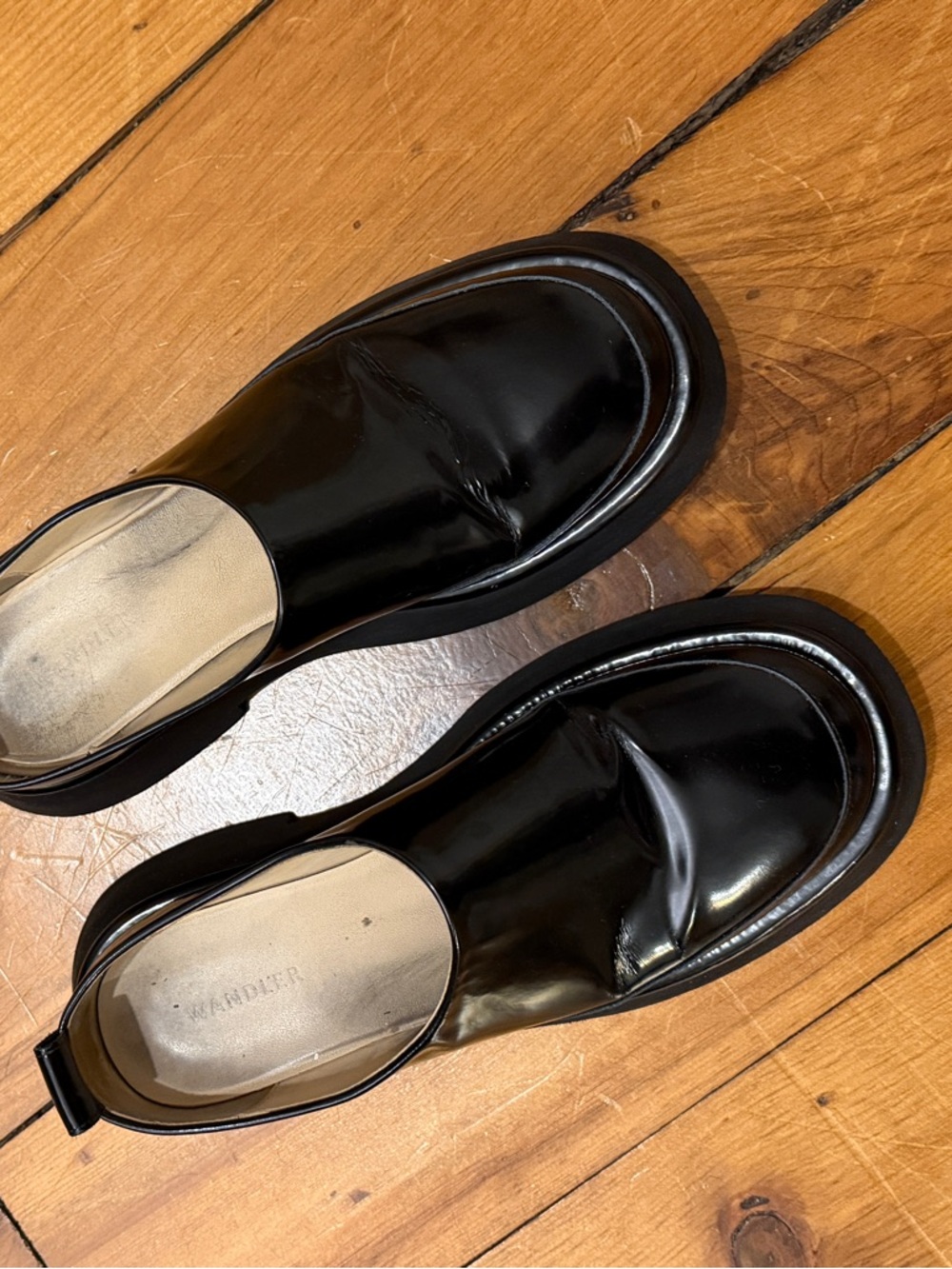Wandler Rosa Black Gloss Leather Backless Loafers - Picture 2 of 10
